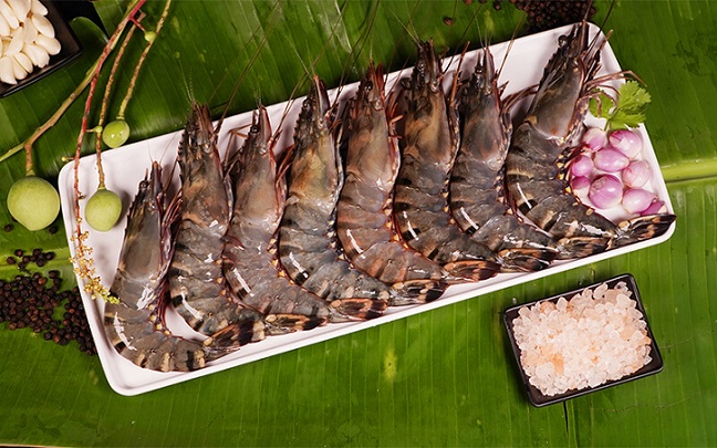 TIGER PRAWNS / KARA CHEMMEEN-MEDIUM (40-50 count)